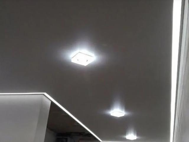 натяжные потолки с контурной подсветкой (3)