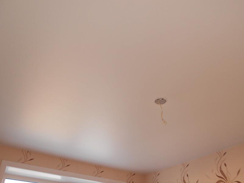 сатиновый натяжной потолок (1)