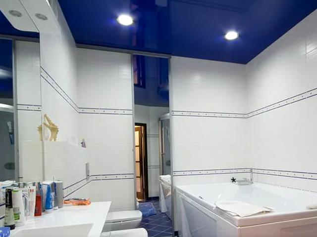 натяжной потолок в ванной комнате (14)