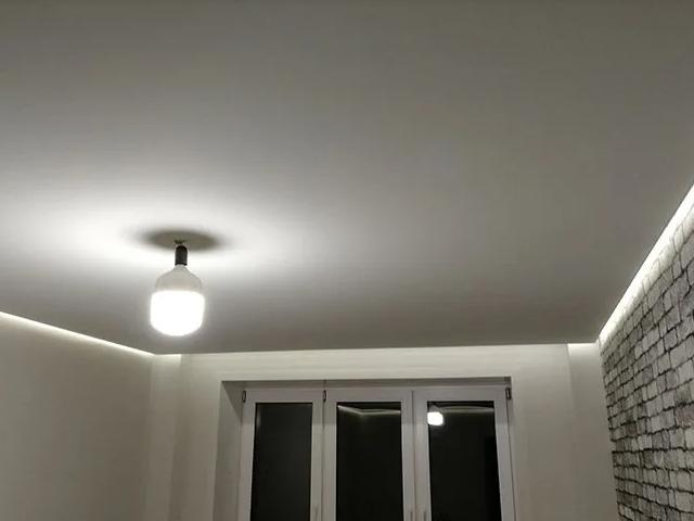 натяжной потолок с парящей подсветкой (8)